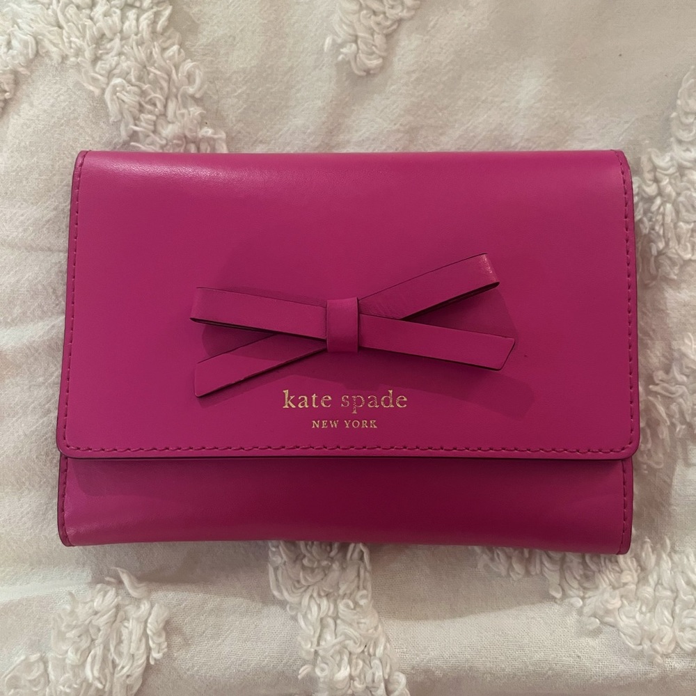 Kate Spade Pink Bow Wallet